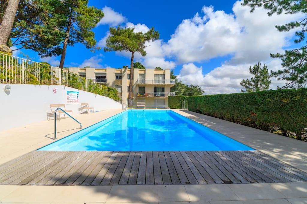 Grand Ecran, Piscine, Beach-Volley, Petanque Inclus 屈克 外观 照片