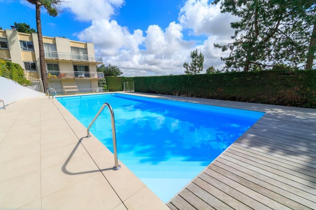 Grand Ecran, Piscine, Beach-Volley, Petanque Inclus 屈克 外观 照片